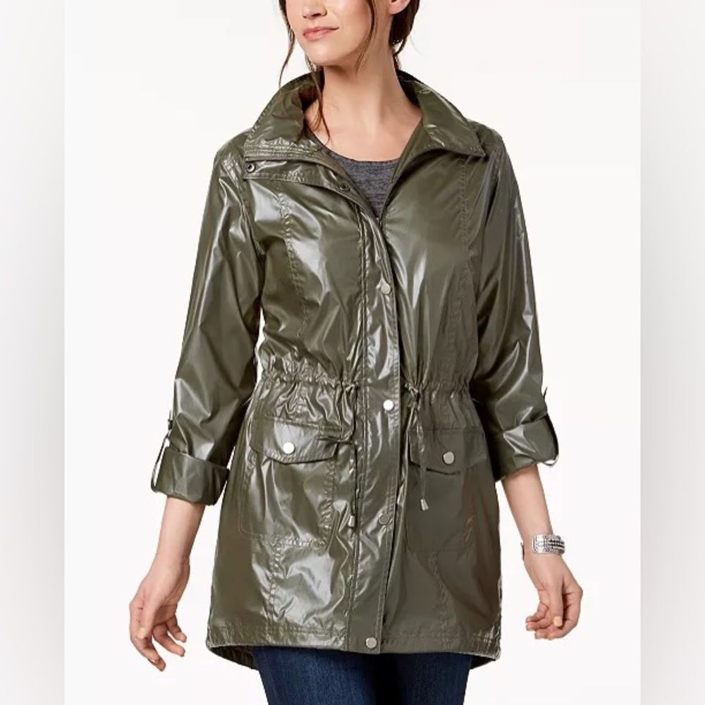 Style & Co Shiny Lightweight Anorak Parka Raincoat size S NWOT Concealed Hood